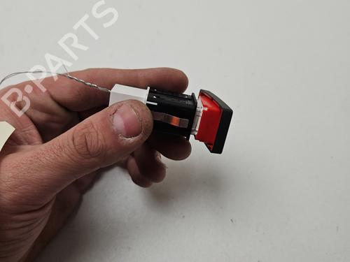 Warning switch VW GOLF VI (5K1) 2.0 TDI | BP31957403I22