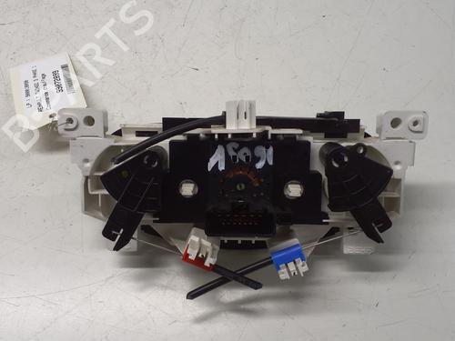 climate-control-renault-twingo-iii-bcm_-bca_-2014-29368641 main image