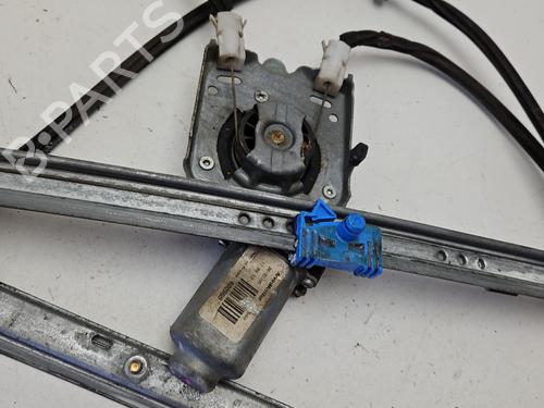 Used Front right window mechanism Front right window mechanism RENAULT LAGUNA II (BG0/1_) 1.9 dCi (BG08, BG0G) (120 hp) 33991027 33991027