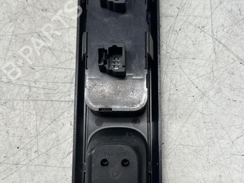 Left front window switch PEUGEOT 407 SW (6E_, 6D_) 1.6 HDi 110 | BP29369279I27 