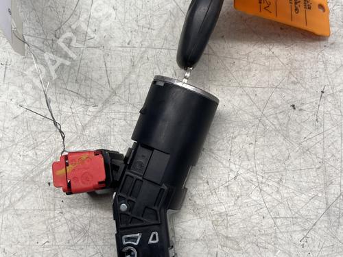 Ignition barrel DACIA SANDERO II TCe 90 (B8M1, B8MA, B8AC) | BP29362028M48 