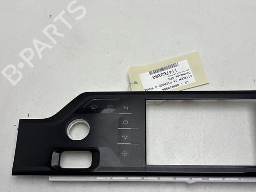 Switch CITROËN C4 Picasso II 1.6 BlueHDi 120 | BP29981747I30 