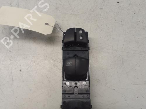 Used Left front window switch NISSAN MICRA V (K14) 0.9 IG-T (90 hp) 29366065