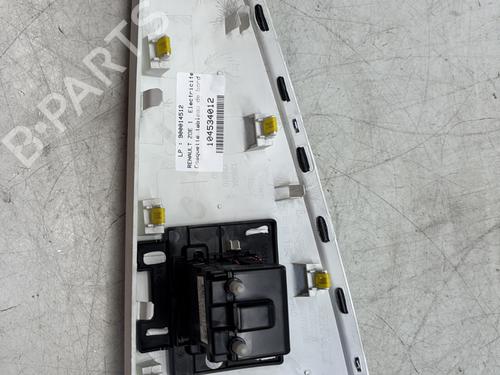 other-renault-zoe-bfm_-2012-29368242 main image