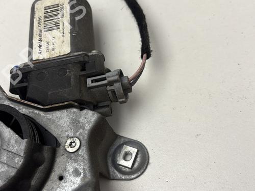 Vindusheismekanisme høyre foran RENAULT TWINGO II (CN0_) 1.5 dCi (CN0E) | BP30046357C23 