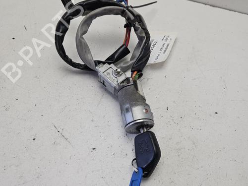 Used Ignition barrel Ignition barrel PEUGEOT PARTNER Box Body/MPV (5_, G_) 1.4 (75 hp) 34737585 34737585