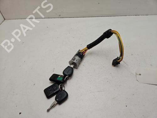 Used Ignition barrel RENAULT MEGANE I (BA0/1_) 1.9 D Eco (BA0A, BA0U, BA0R) (64 hp) 31997924