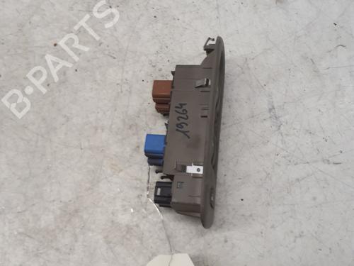 Left front window switch RENAULT CLIO III (BR0/1, CR0/1) 1.5 dCi (BR17, CR17) | BP29368050I27 