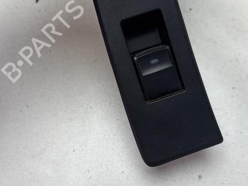 Used Right rear window switch TOYOTA VERSO (_R2_) 2.2 D-CAT (AUR21_, AUR21R) (177 hp) 31957361