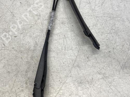 Front windshield wiper arm DACIA SANDERO II TCe 90 (B8M1, B8MA, B8AC) | BP29362038C143 