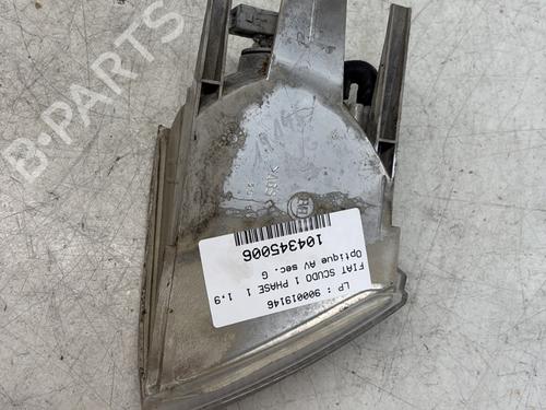 Used Left front indicator Left front indicator FIAT SCUDO Bus (220_) 1.9 D (69 hp) 29365992 29365992