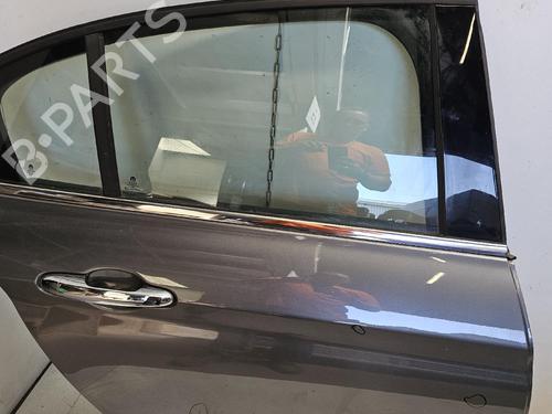 Used Right rear door Right rear door 37201782 37201782