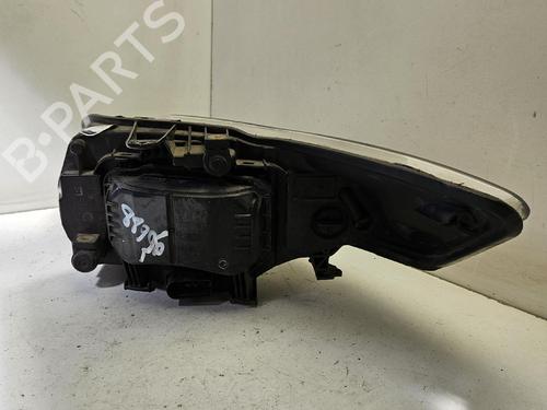 Used Right headlight Right headlight 37658373 37658373