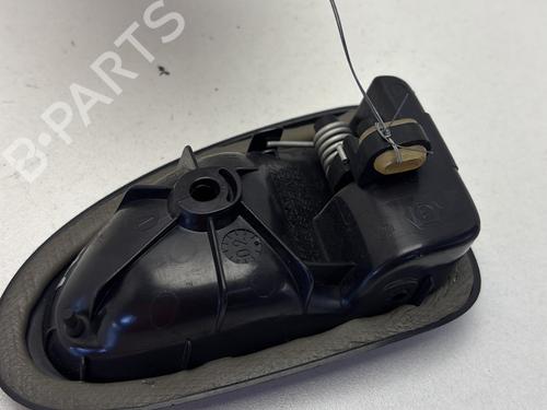Used Rear left interior door handle Rear left interior door handle RENAULT CLIO II (BB_, CB_) 1.4 16V (B/CB0P, BB13) (98 hp) 31957214 31957214