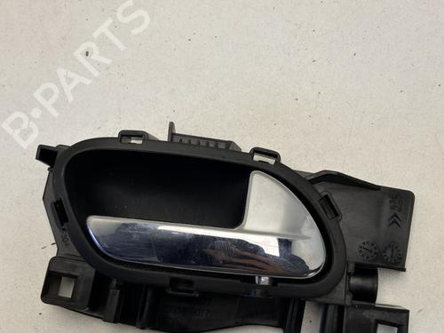 Used Front right interior door handle Front right interior door handle PEUGEOT 5008 (0U_, 0E_) 1.6 HDi (110 hp) 31957255 31957255