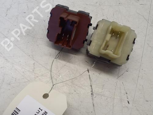 Used Left front window switch RENAULT CAPTUR I (J5_, H5_) 0.9 TCe 90 (90 hp) 29366098