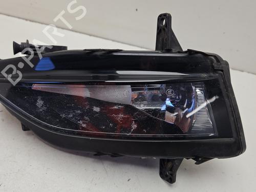 Used Left front fog light VW GOLF VII (5G1, BQ1, BE1, BE2) 1.6 TDI (105 hp) 31601895