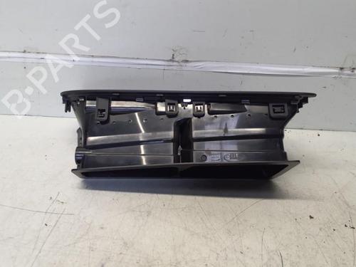 Used Air vent PEUGEOT 5008 (0U_, 0E_) 1.6 HDi (110 hp) 29367163