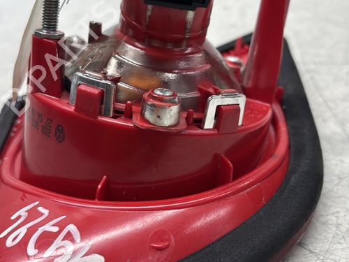 right-tailgate-light-vw-passat-b7-362-2010-2011-2012-2013-2014-2015-2016-29364514 main image