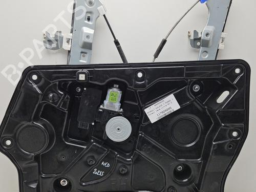 Used Right front window motor RENAULT KOLEOS I (HY_) 2.0 dCi 4x4 (HY0K) (150 hp) 30876055