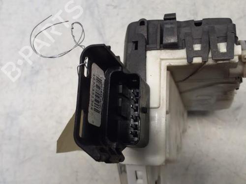 Used Front right lock PEUGEOT 5008 (0U_, 0E_) 1.6 HDi (110 hp) 29369316