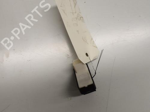 Right front window switch PEUGEOT 5008 II (MC_, MJ_, MR_, M4_) 2.0 BlueHDi 180 (MJEHZW, MJEHZR, MJEHZP) | BP29366752I26 
