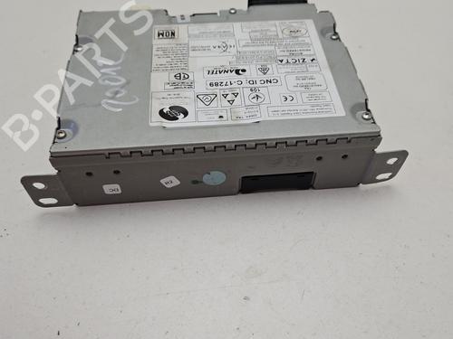 Used Radio PEUGEOT 2008 I (CU_) 1.2 THP 110 / PureTech 110 (110 hp) 30362608