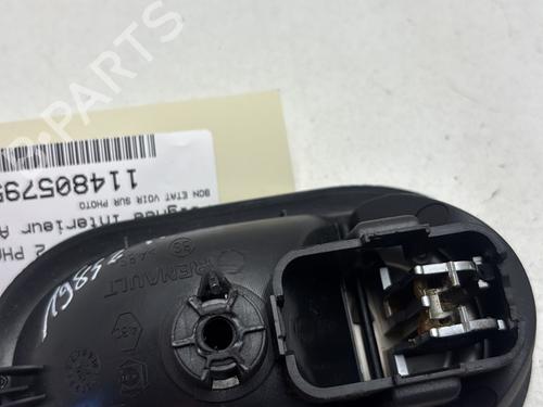 Used Front right interior door handle Front right interior door handle RENAULT TWINGO II (CN0_) 1.5 dCi (CN0E) (64 hp) 31957384 31957384