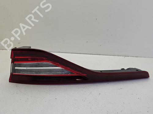right-taillight-renault-megane-iv-hatchback-b9amn_-2015-33738254 main image