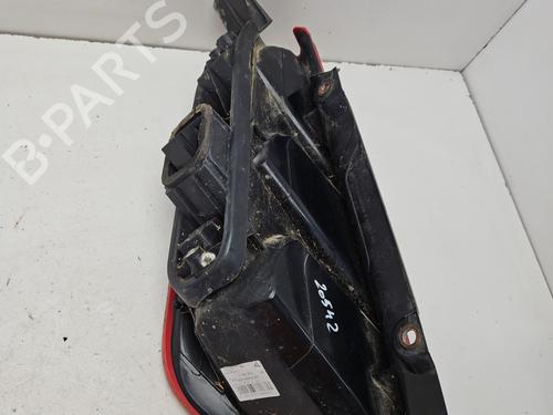 Used Right taillight Right taillight 32263342 32263342