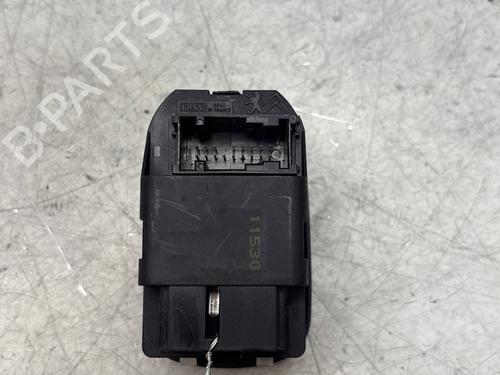 Left front window switch PEUGEOT 206 Hatchback (2A/C) 1.4 HDi eco 70 | BP29365597I27 