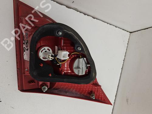 left-tailgate-light-kia-venga-yn-2010-2011-2012-2013-2014-2015-2016-2017-2018-2019-34166789 main image