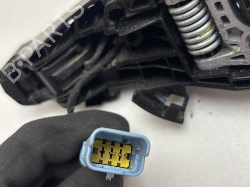 front-right-exterior-door-handle-citroen-c4-picasso-ii-2013-30156273 main image