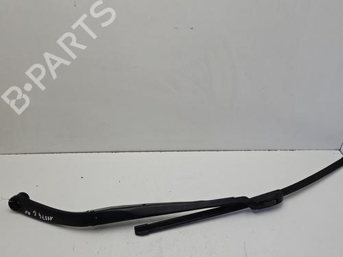 front-windshield-wiper-arm-kia-sportage-iv-ql-qle-2015-2016-2017-2018-2019-2020-2021-2022-30855360 main image