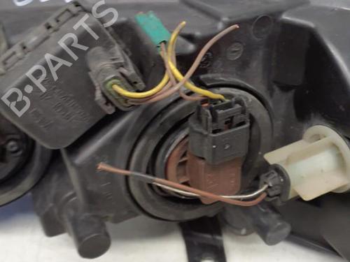 Used Left headlight OPEL ZAFIRA A MPV (T98) 2.2 DTI 16V (F75) (125 hp) 29367820