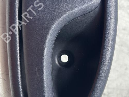 Venstre bagtil invendig håndtag RENAULT CLIO II (BB_, CB_) 1.2 (BB0A, BB0F, BB10, BB1K, BB28, BB2D, BB2H, CB0A,... | BP29368376I15 