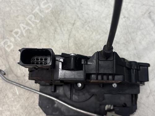 Front right lock OPEL MERIVA B MPV (S10) 1.3 CDTI (75) | BP29363246C97 