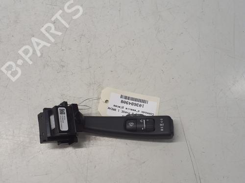 Used Steering column stalk VOLVO V40 Hatchback (525) D2 (114 hp) 29368270