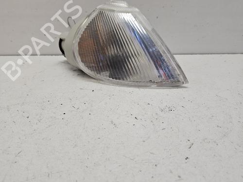 Used Right front indicator Right front indicator RENAULT LAGUNA I (B56_, 556_) 2.2 dT (B569) (113 hp) 40177705 40177705
