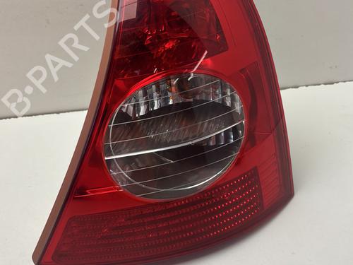 Høyre baklys RENAULT CLIO II (BB_, CB_) 1.2 16V (BB05, BB0W, BB11, BB27, BB2T, BB2U, BB2V, CB05,... (75 hp) 29365127