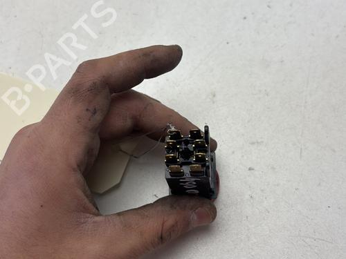 Used Warning switch Warning switch PEUGEOT 106 II (1A_, 1C_) 1.0 i (50 hp) 31957329 31957329