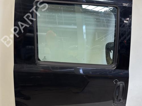 Used Right slide door FIAT DOBLO Cargo (263_) 1.6 D Multijet (263WXD1B, 263WXR1B, 263WXX1B, 263ZXD1B,... (105 hp) 29365480