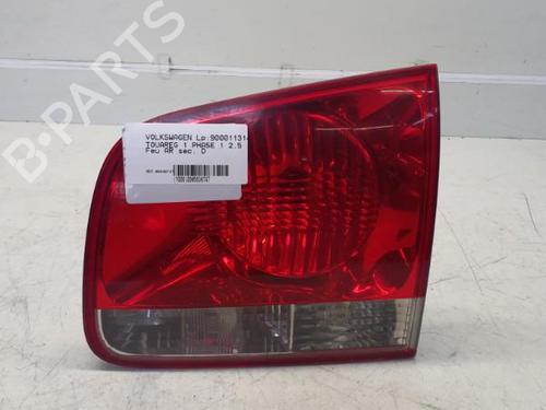 Højre baklys, luke VW TOUAREG (7LA, 7L6, 7L7) 2.5 R5 TDI (174 hp) 29367829