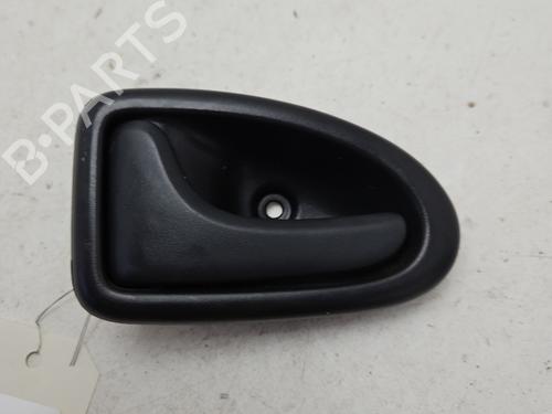 Used Front left interior door handle RENAULT TRAFIC II Bus (JL) 2.0 dCi 90 (JL00, JL01, JL0H, JL0M, JL0P, JL0S) (90 hp) 32187722