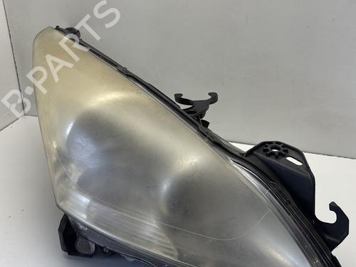 Used Right headlight PEUGEOT 5008 (0U_, 0E_) 1.6 HDi (110 hp) 29364966
