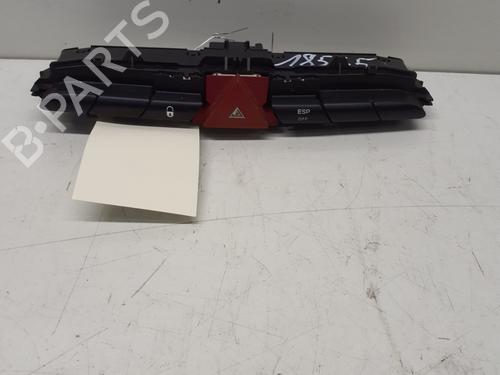 Used Warning switch PEUGEOT 308 CC (4B_) 2.0 HDi (140 hp) 29364015