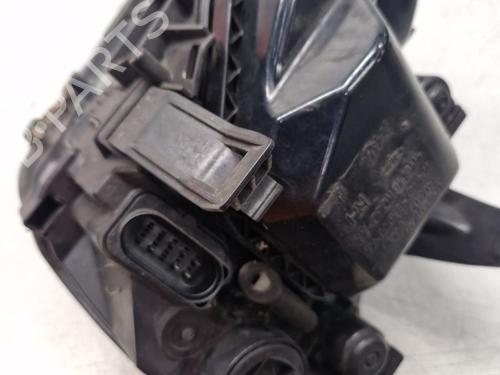 Right headlight FORD FOCUS II (DA_, HCP, DP) 1.6 TDCi | BP29366908C29 
