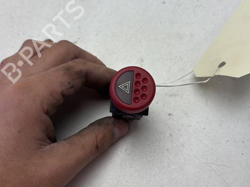 Used Warning switch PEUGEOT 106 II (1A_, 1C_) 1.0 i (50 hp) 31957329