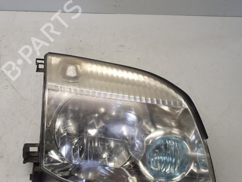 Used Right headlight NISSAN X-TRAIL I (T30) 2.2 Di 4x4 (114 hp) 29363923