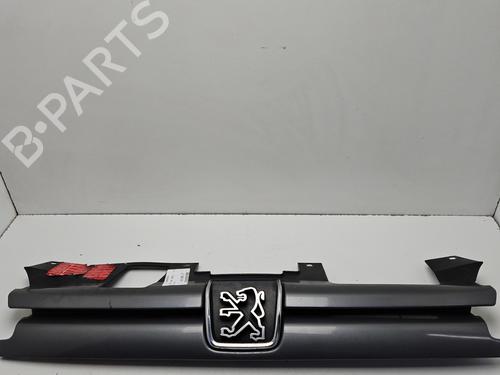 Grill PEUGEOT 306 Hatchback (7A, 7C, N3, N5) 1.9 D (68 hp) 30847461